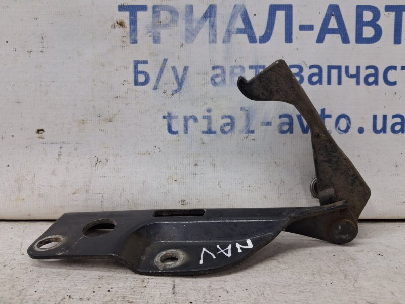 Петля капота левая Nissan Navara D40 2.5 DIESEL YD25DDTI 2004 (б/у) Киев - изображение 1