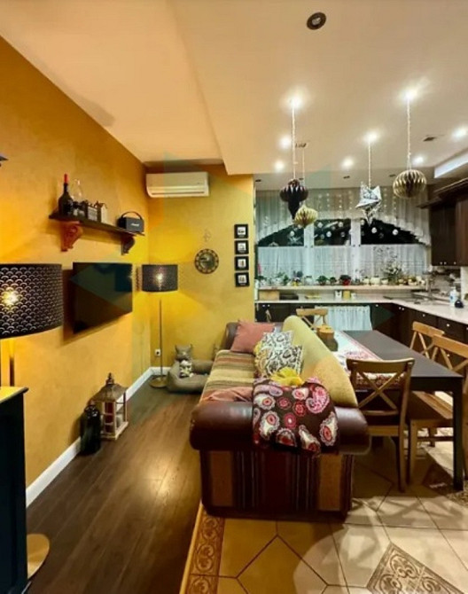 Продам. 3-к. 8/10, ж/м Сонячний, вул. Сонячна Набережна (Малиновського) 48-А ЖК "Пріоритет" Дніпро - зображення 1