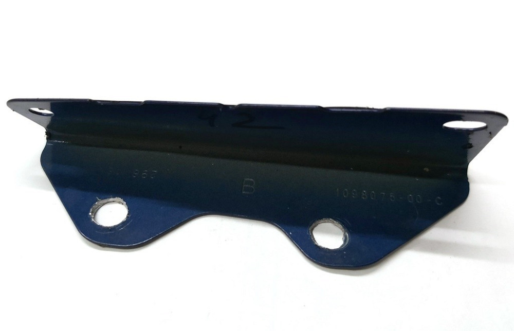 Табличка с VIN кодом под лобовым стеклом Tesla model 3 1006865-00-C Киев - изображение 2