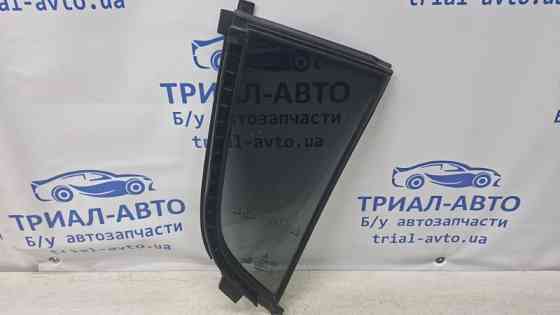 Стекло двери задней левой (форточка) Mitsubishi L200 KB 2.5 ДИЗЕЛЬ 4D56U 2006 (б/у) Киев