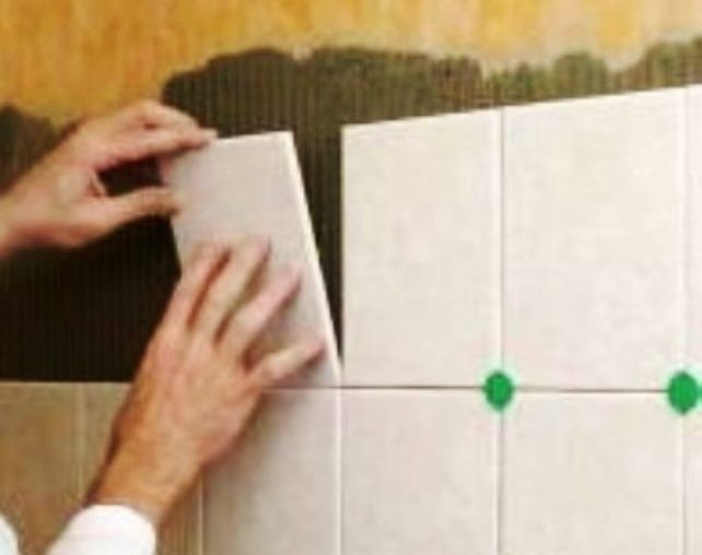 Услуги плиточника маляра Ремонт квартир Київ - зображення 1