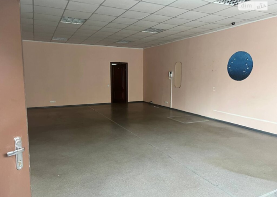 Почайна метро,просп Степана Бандери 21, офіс 74м Киев