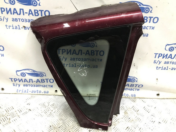 Стекло в кузов заднее правое Renault Scenic J95 1.5 DIESEL K9K 2009 (б/у) Київ - зображення 1