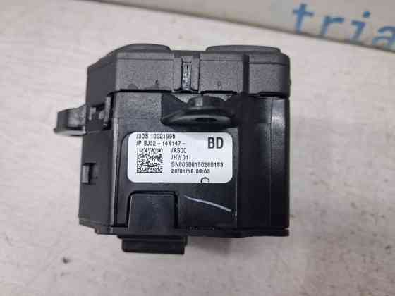 Кнопки управления  Land Rover Range Rover Evoque 2011-2018 LR042669 (Арт. 84523) Киев
