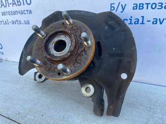 Кулак поворотный правый со ступицей Hyundai Sonata YF 2.4 БЕНЗИН G4KJ 2010 (б/у) Київ