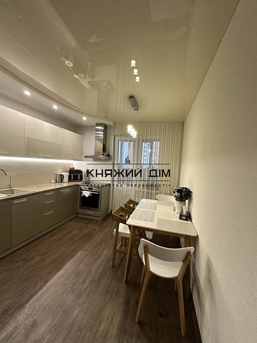 3-кімнатна квартира 81 м#178; , Осокорки ,Чавдар, 28 ,Вид на озеро.ЖК Молодіжний квартал Київ - зображення 3