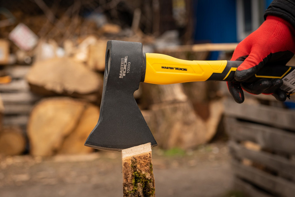 Топор MASTERTOOL 1000 г HRC 50 рукоятка фиберглассовая 370 мм 05-0906 Харків - зображення 5