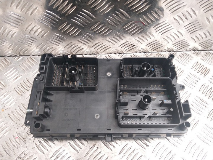 Блок управления Chevrolet Cruze J300 1.6 F16D4 2009 (б/у) Киев - изображение 1