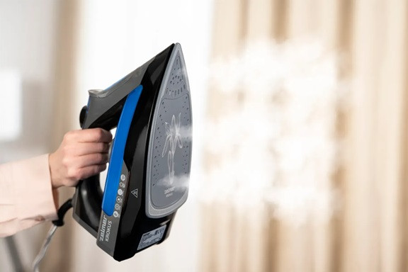 Утюг Zelmer ZIR3220 3000 Вт синий Киев - изображение 6