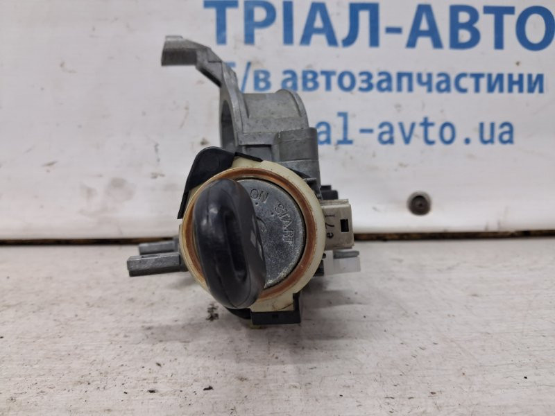 Замок зажигания Mitsubishi Pajero Wagon 4 3.2 ДИЗЕЛЬ 4M41 2006 (б/у) Киев - изображение 2