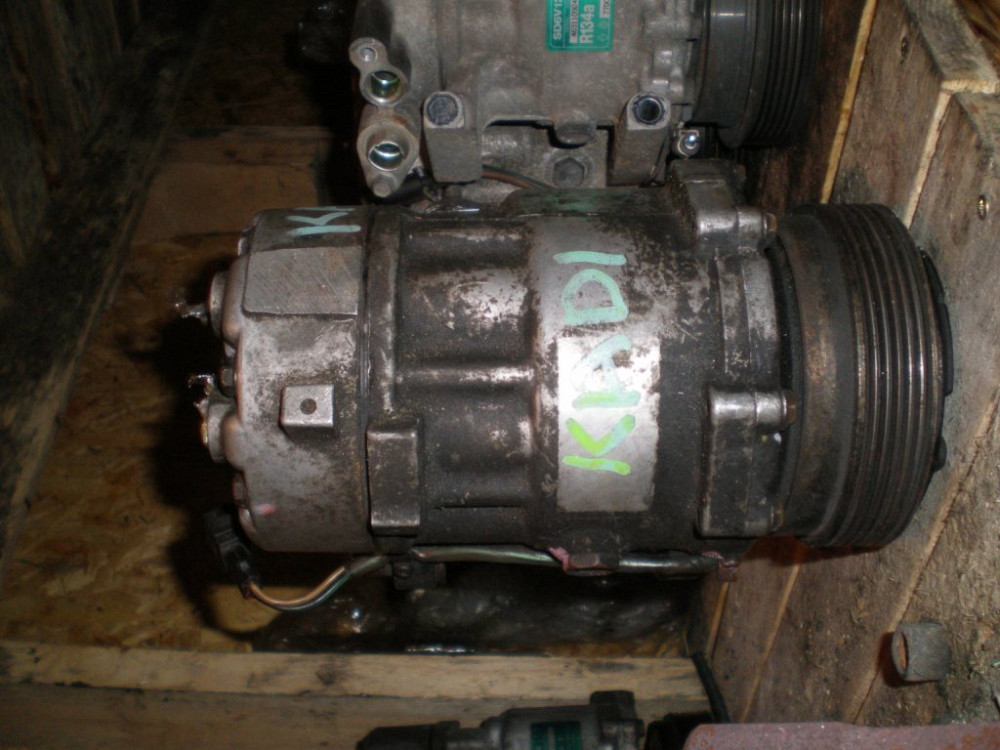 Компрессор кондиционера Volkswagen Caddy 1.9 tdi 2004-2010 Ковель - зображення 1