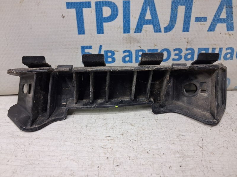 Кронштейн бампера передний левый Kia Ceed 2006-2012 865171H000 (Арт. 84838) Киев - изображение 1