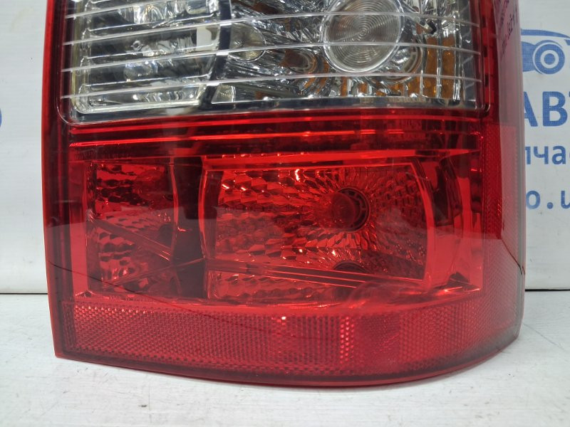 Фонарь задний внешний правый Hyundai Tucson JM 2.0 DIESEL D4EA 2004 (б/у) Київ - зображення 3