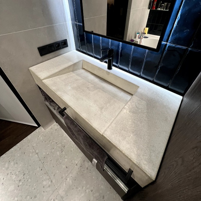 Білий бетонний умивальник з тримачем для рушника — авторський дизайн лофт на замовлення Одеса Луцк - изображение 3