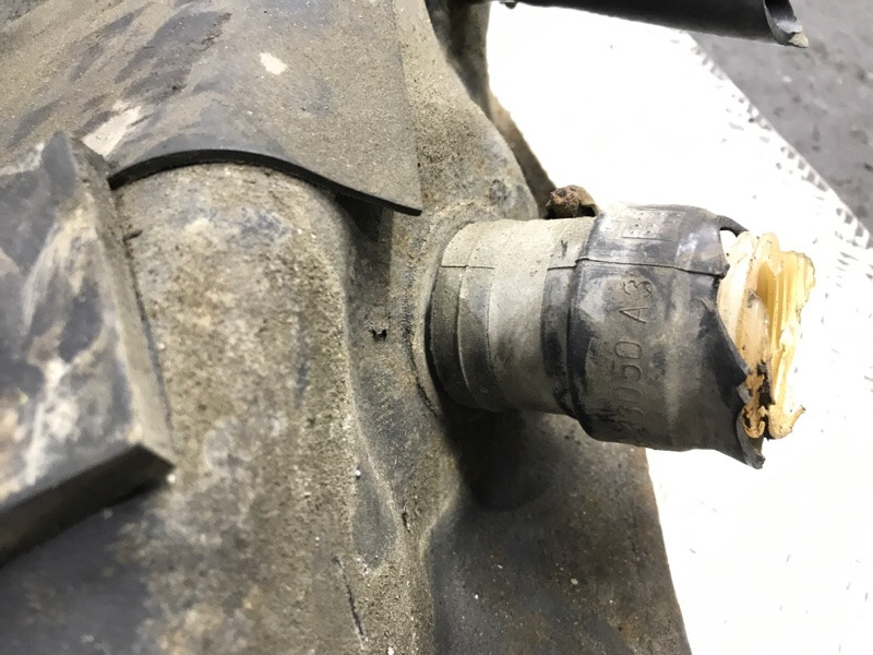 Бак топливный металлический Toyota Camry XV30 2.4 БЕНЗИН 2AZFE 2001 (б/у) Киев - изображение 5