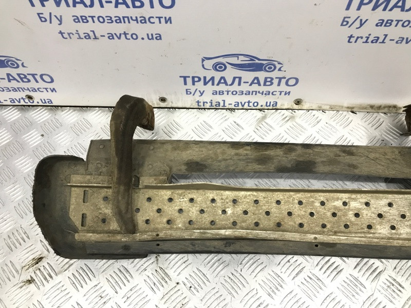 Подножка Mitsubishi Pajero Wagon 3 3.2 ДИЗЕЛЬ 4M41 1999 лев. (б/у) Киев - изображение 6