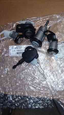 Комплект личинок замков NEXIA Дніпро