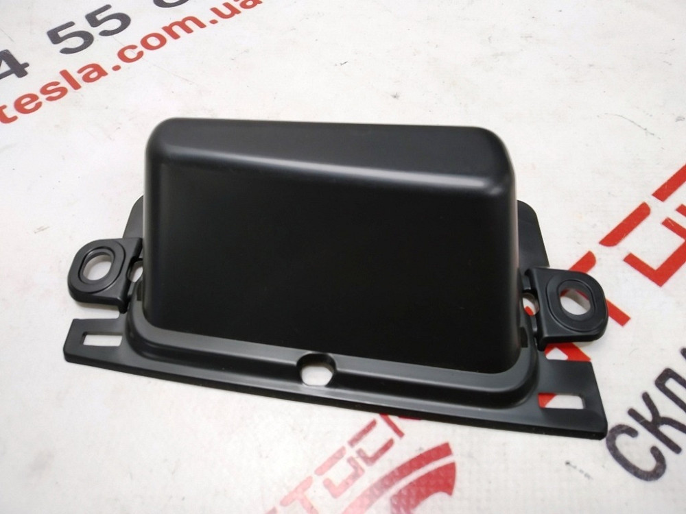 Ручка внутренняя закрытия крышки багажника Tesla model X 1050409-00-D Киев - изображение 1