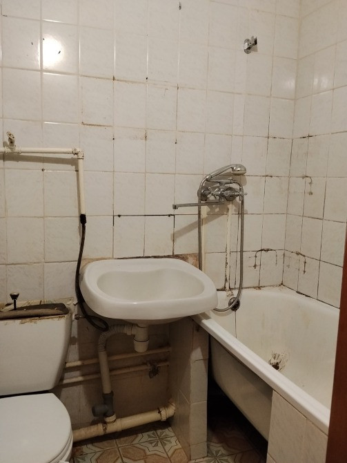 Без %.Площадь Шевченко. Продам гостинку. Киев - изображение 11