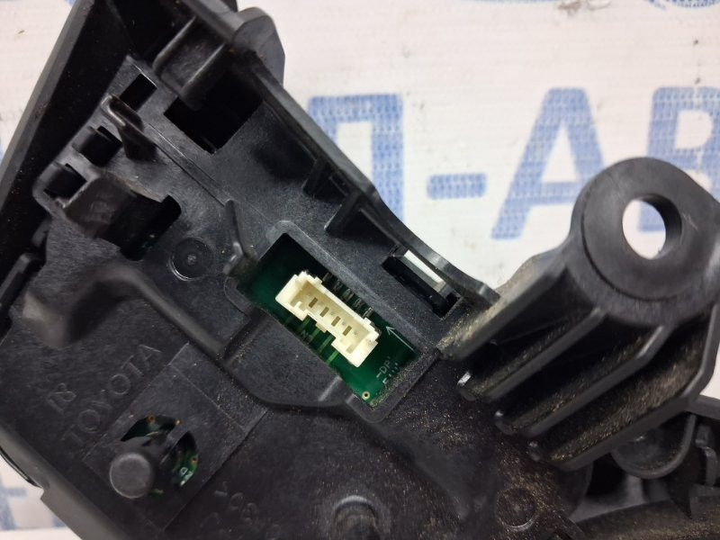 Кнопки руля Toyota RAV 4 A40 2.2 DIESEL 2ADFTV 2012 (б/у) Киев - изображение 3