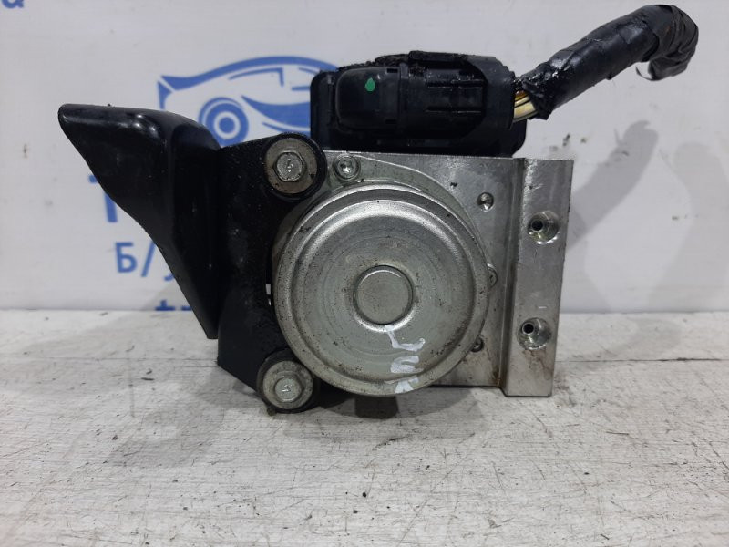 Блок abs Nissan Juke F15 1.6 TURBO MR16DDT 2010 (б/у) Київ - зображення 2