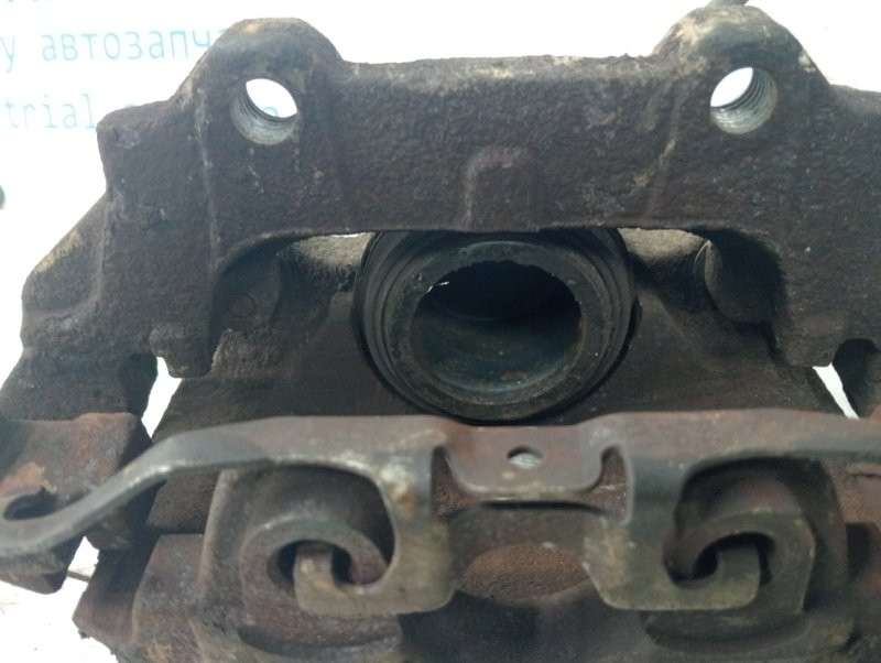 Суппорт передний правый Ford Kuga CBS 2.0 DIESEL 2011 (б/у) Київ - зображення 4