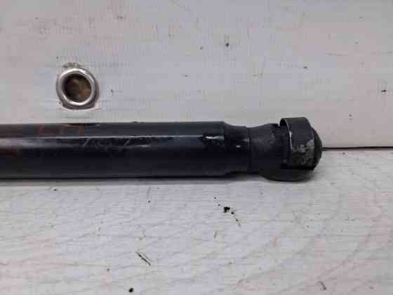 Амортизатор крышки багажника Kia Sorento 2002-2011 817713E021 (Арт. 67077) Київ