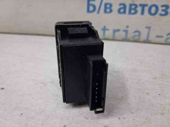 Кнопка подогрева Hyundai Santa fe 2005-2012 93601-2B000-CA (Арт. 85168) Киев