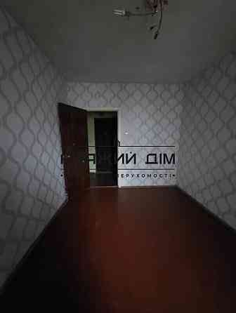Продаж 2-кімнатної квартири на Троєщені Київ