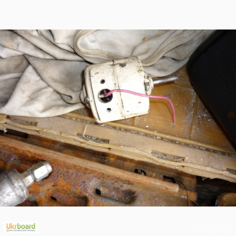 Электродвигатели без названия, белые, маленькие, круглые. -1шт Харків - зображення 1