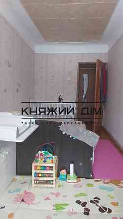 Продаж 3 кімнатна квартира м. Вокзальна КОД 21147355 Київ