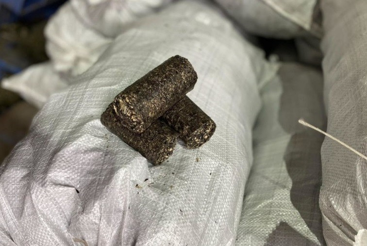 Пелети, брикети з чистого лушпиння Харків - зображення 1