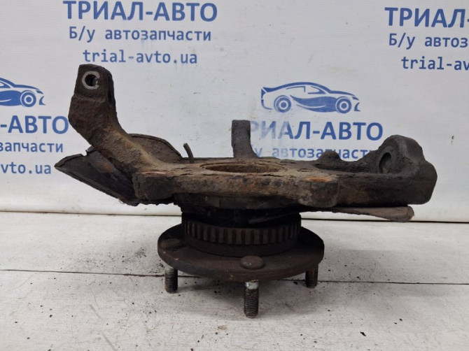 Кулак поворотный правый со ступицей Kia Sorento BL 2.5 DIESEL D4CB 2002 (б/у) Київ - зображення 4