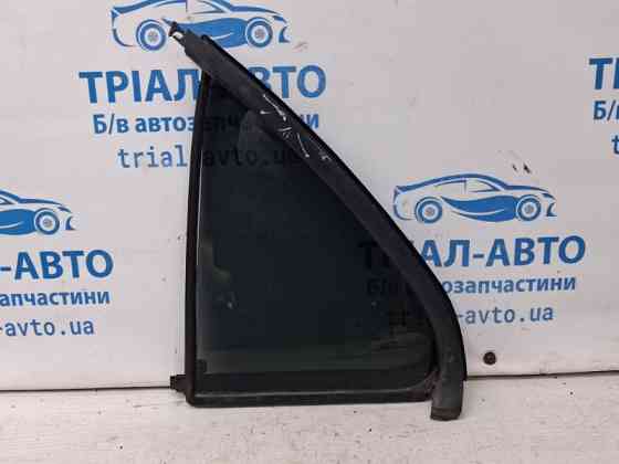 Стекло двери задней правой (форточка) Kia Sorento 2002-2011 835713E030 (Арт. 69326) Киев