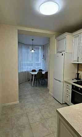 продажа 1-к квартира Киево-Святошинский, Софиевская Борщаговка, 73900 $ 