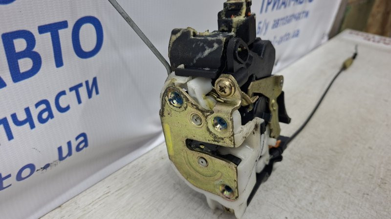 Замок двери передний правый Mitsubishi Lancer 9 1.6 БЕНЗИН 4G18 2003 (б/у) Київ - зображення 4