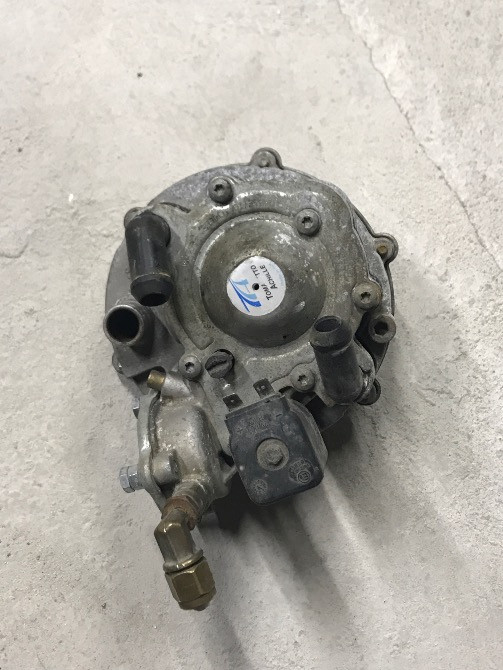 Бу редуктор Tomasetto AT-07 100 л.с. (оригинал) пропан-бутан 2-поколение Италия Кропивницький - зображення 1