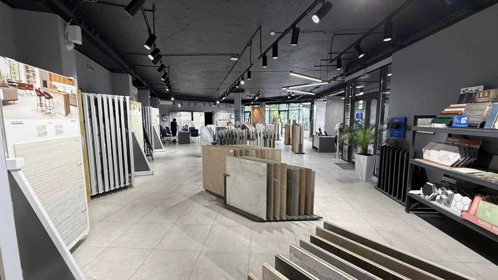 Магазин / ресторан / автосалон 665м2 перехрестя вул.Закревського Киев - изображение 7