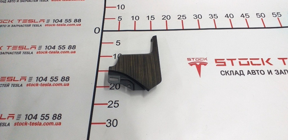 2Декоративная накладка центр. панели водительская правая OBECHE OPEN PORE VERTICAL Tesla model S 100 Київ - зображення 1