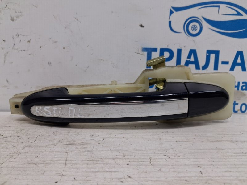 Ручка двери внешняя передняя левая Hyundai Santa fe CM 2.2 DIESEL D4HB 2005 (б/у) Киев - изображение 1