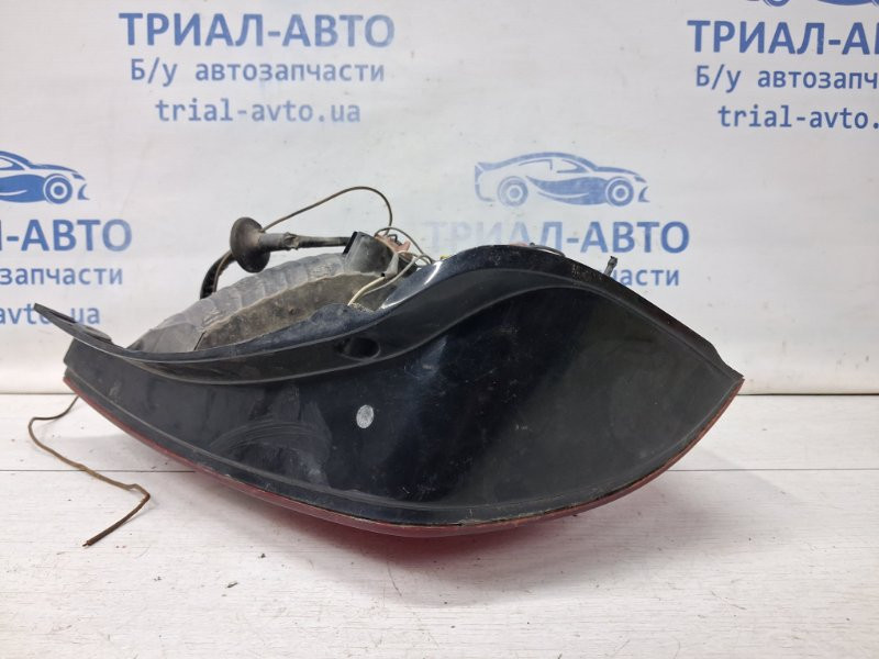 Фонарь задний внешний правый Kia Sorento BL 2.5 DIESEL D4CB 2002 (б/у) Київ - зображення 6