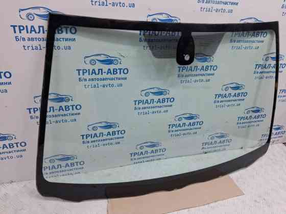 Стекло лобовое Toyota Avensis T25 2.2 DIESEL 2ADFTV 2002 (б/у) Киев