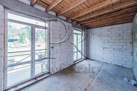 продажа 4-к таунхаус Киево-Святошинский, Стоянка, 65000 $ 