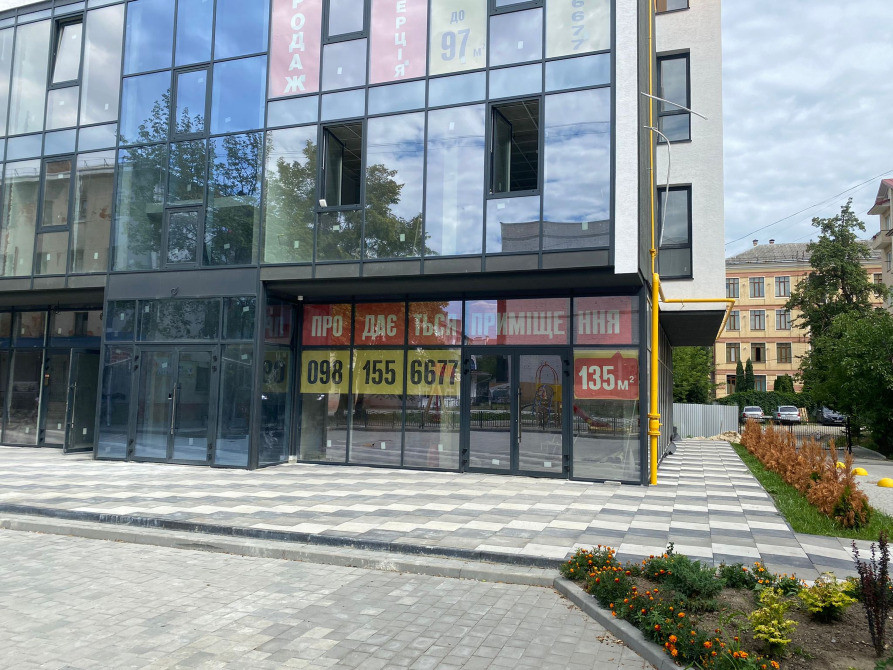 Комерційне приміщення в Івано-Франківську Івано-Франківськ - зображення 3