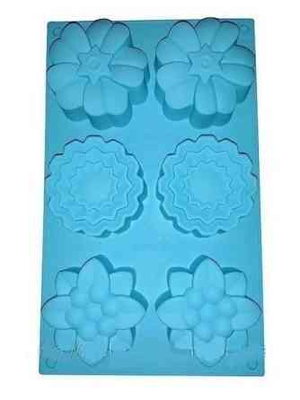 Форма силіконова для випічки кексів Empire Квітки EM-7168 4х17х27 см Київ