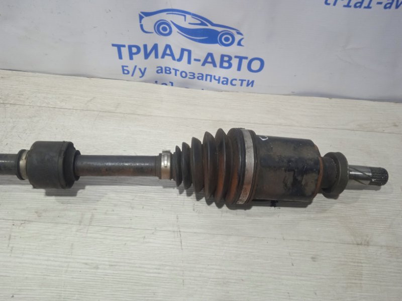 Привод передний правый МКПП Chevrolet Cruze J300 1.6 F16D4 2009 (б/у) Київ - зображення 2