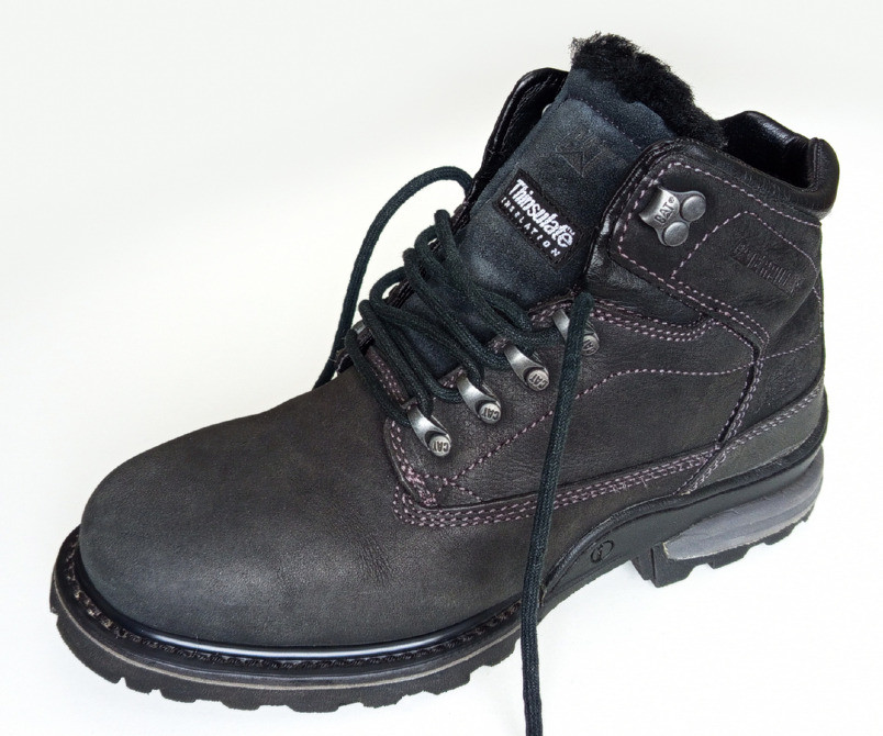 Зимове взуття із шкіри, чобітки чоловічі на хутрі чорні cat розмір 40,5 Вишгород - зображення 1