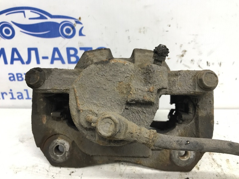 Суппорт передний правый Toyota RAV 4 A30 2.2 DIESEL 2ADFTV 2005 (б/у) Киев - изображение 3