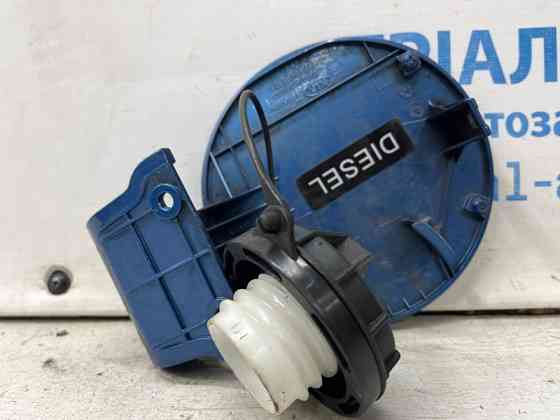 Лючок бака Kia Sportage 2010-2016 695103W000 (Арт. 70886) Киев