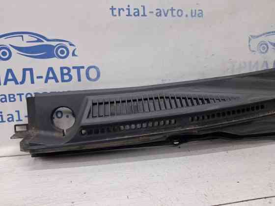 Дефлектор дворников Suzuki Grand Vitara JT 2.7 БЕНЗИН H27A 2005 лев. (б/у) Киев